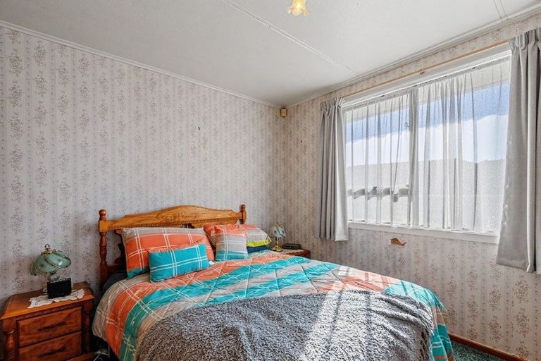 Photo of property in 74a Matai Street, Castlecliff, Whanganui, 4501