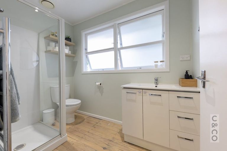 Photo of property in 15 Albert Street, Riverhead, 0820