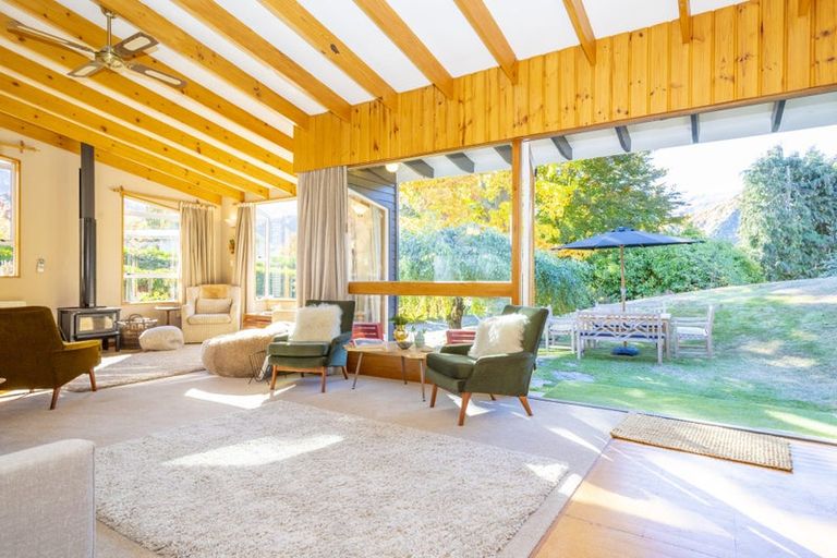 Photo of property in 1 Kent Street, Arrowtown, 9302