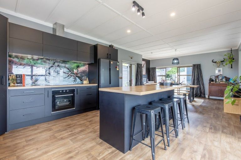 Photo of property in 54 Byrne Road, Takapau, 4287