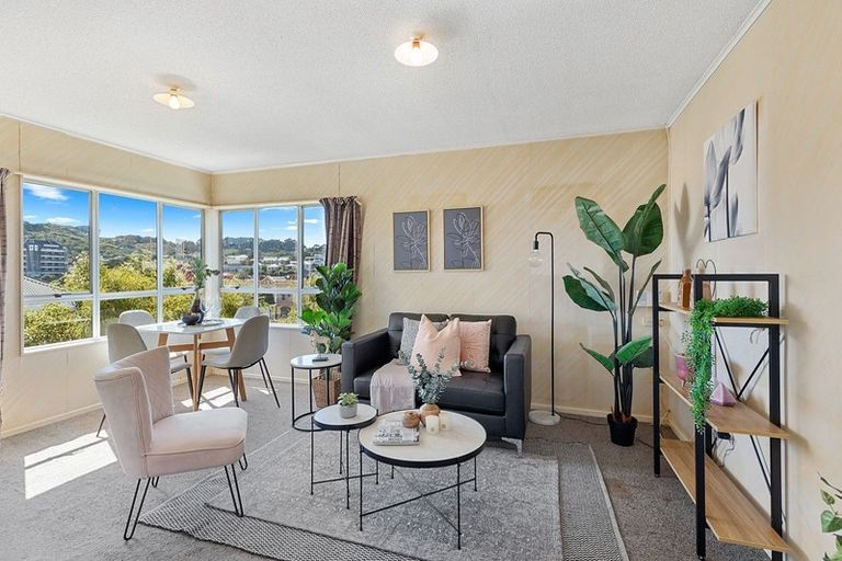 Photo of property in 2/27 Kenwyn Terrace, Newtown, Wellington, 6021