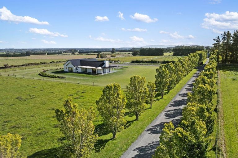 Photo of property in 71 Davis Road, Cust, Rangiora, 7471