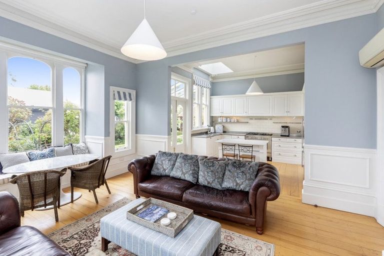 Photo of property in 172 Blighs Road, Strowan, Christchurch, 8052