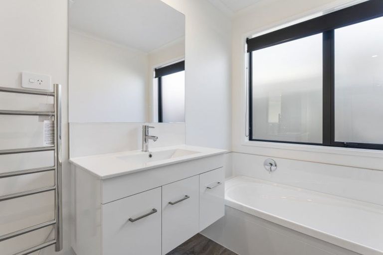 Photo of property in 9 Friesian Way, Papamoa, 3118