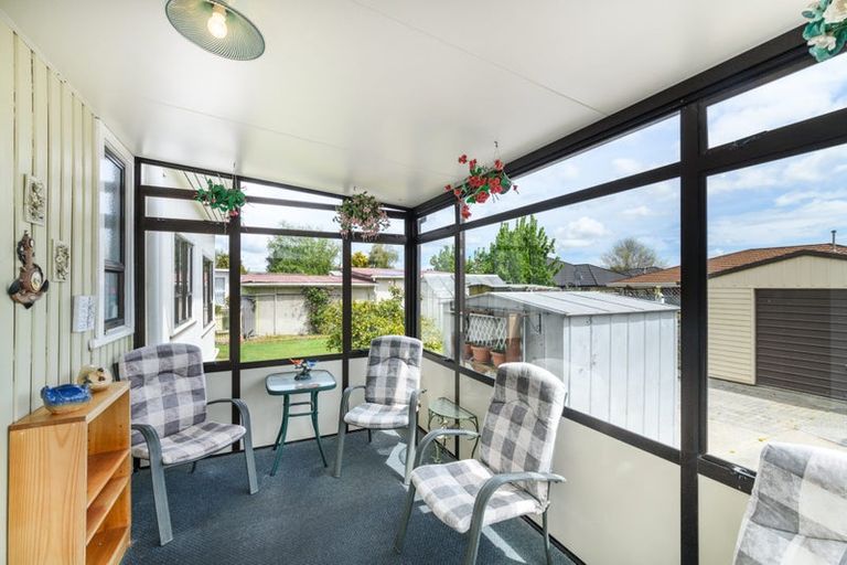 Photo of property in 25 Puriri Terrace, Roslyn, Palmerston North, 4414