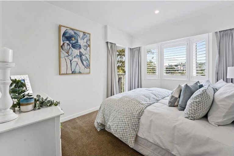 Photo of property in 24 Otakau Road, Milford, Auckland, 0620