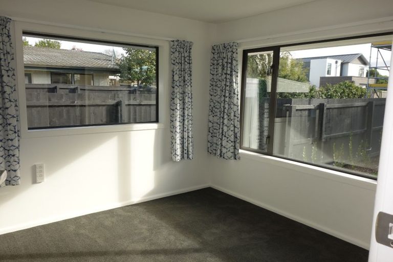 Photo of property in 64a Innes Road, St Albans, Christchurch, 8052