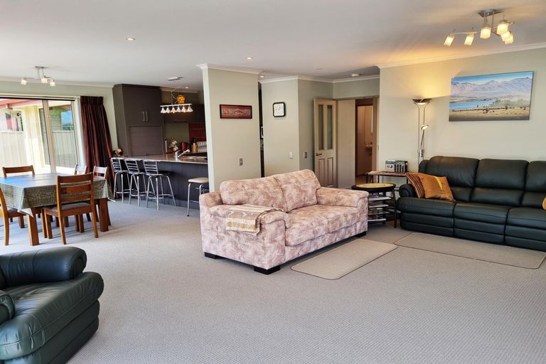 Photo of property in 53 Murray Place, Lake Tekapo, 7999