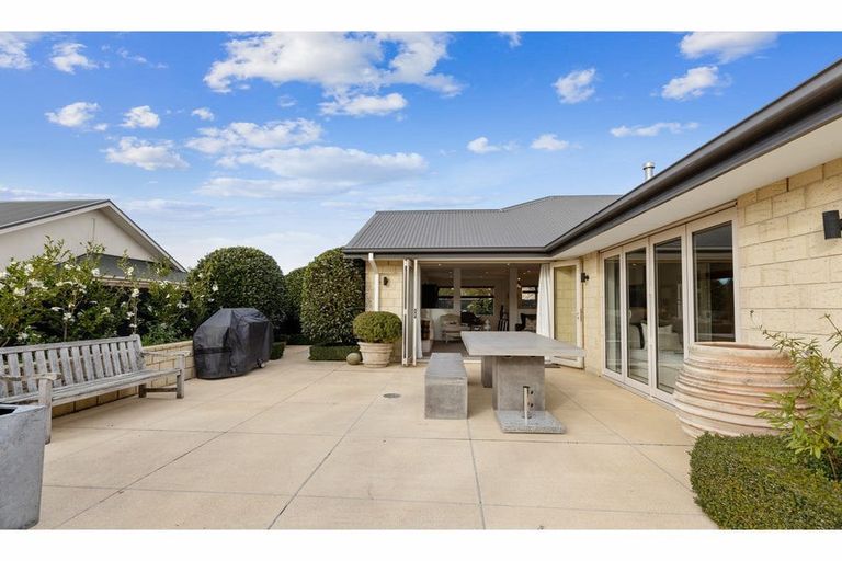 Photo of property in 52 Becmead Drive, Harewood, Christchurch, 8051