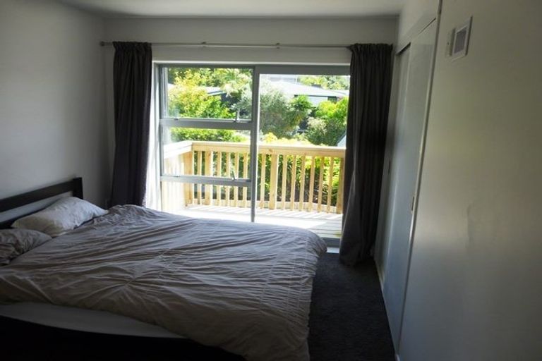 Photo of property in 96 Saddleback Rise, Murrays Bay, Auckland, 0630