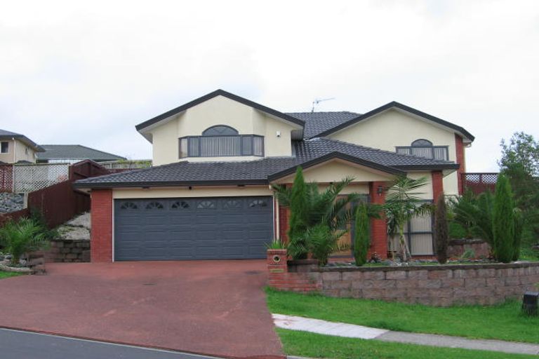 Photo of property in 3 San Domingo Rise, Henderson, Auckland, 0612