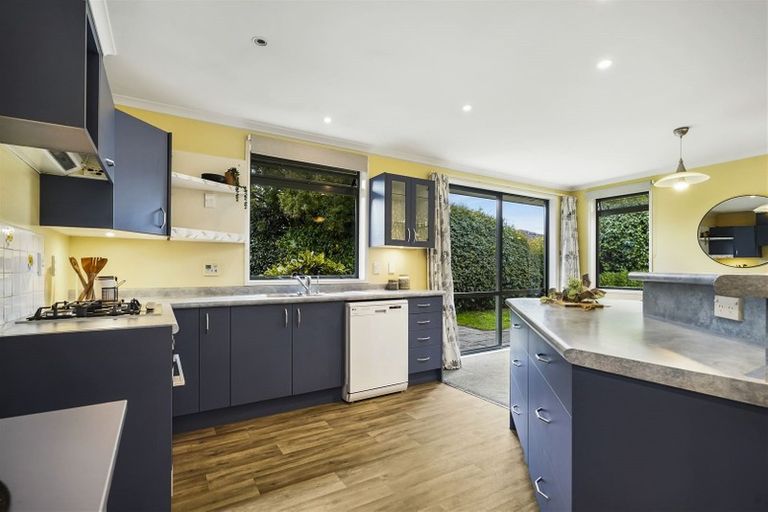 Photo of property in 41 Cairns Crescent, Rototuna, Hamilton, 3210