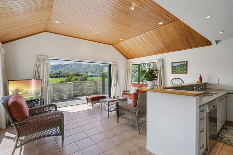 Photo of property in 21 Merlin Court, Otaihanga, Paraparaumu, 5036