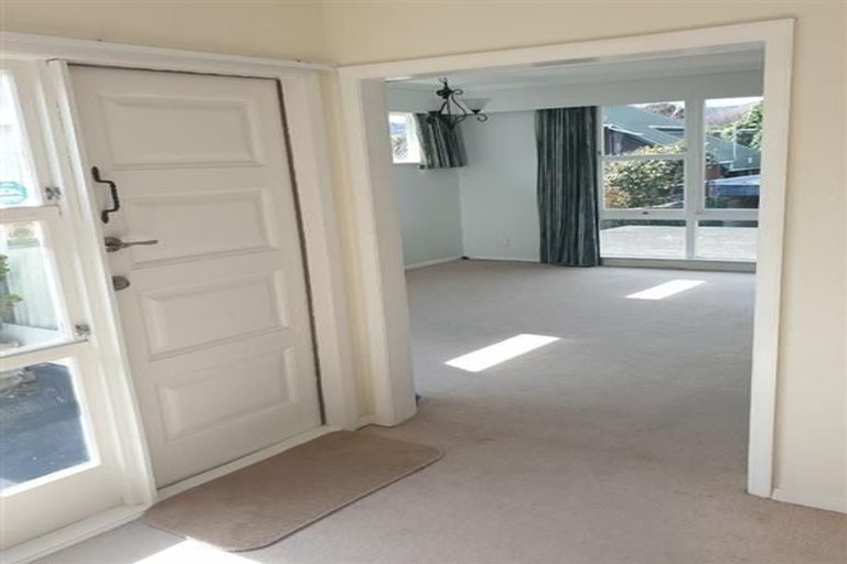 Photo of property in 11 Charleston Avenue, Boulcott, Lower Hutt, 5011