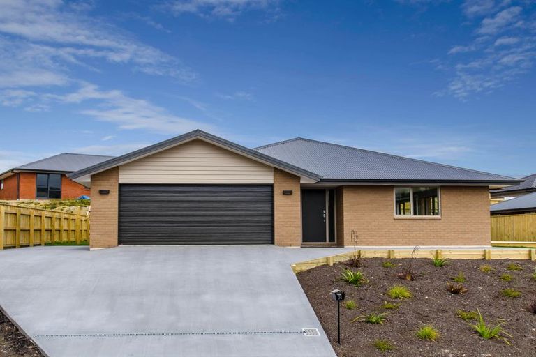 Photo of property in 34 Grandvista Drive, Green Island, Dunedin, 9018