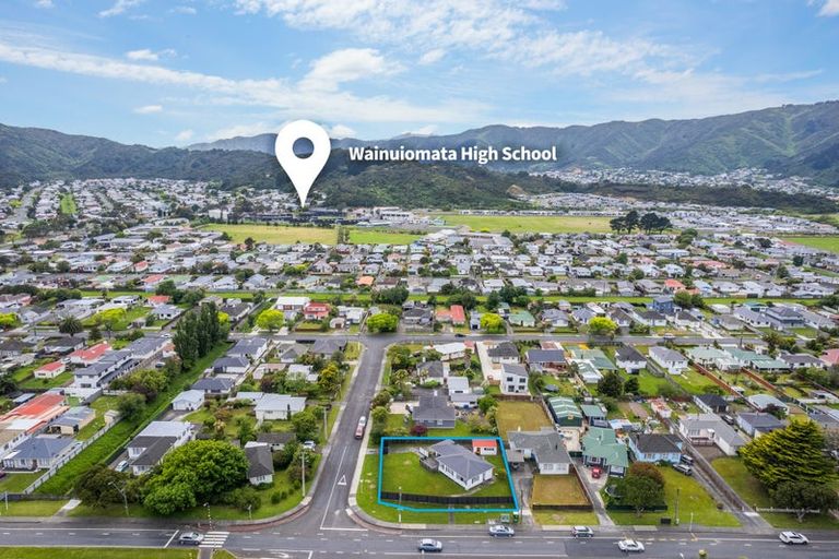 Photo of property in 130 Wainuiomata Road, Wainuiomata, Lower Hutt, 5014