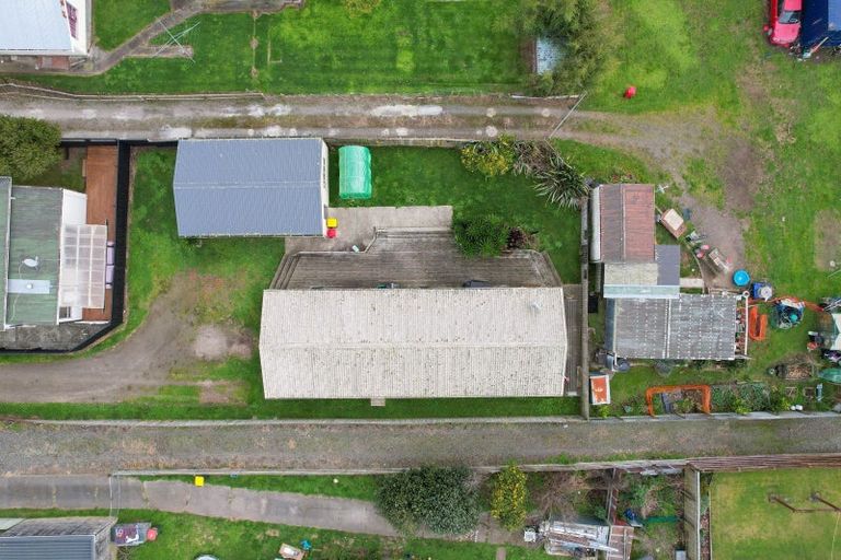 Photo of property in 79 Avenue Road, Foxton, 4814