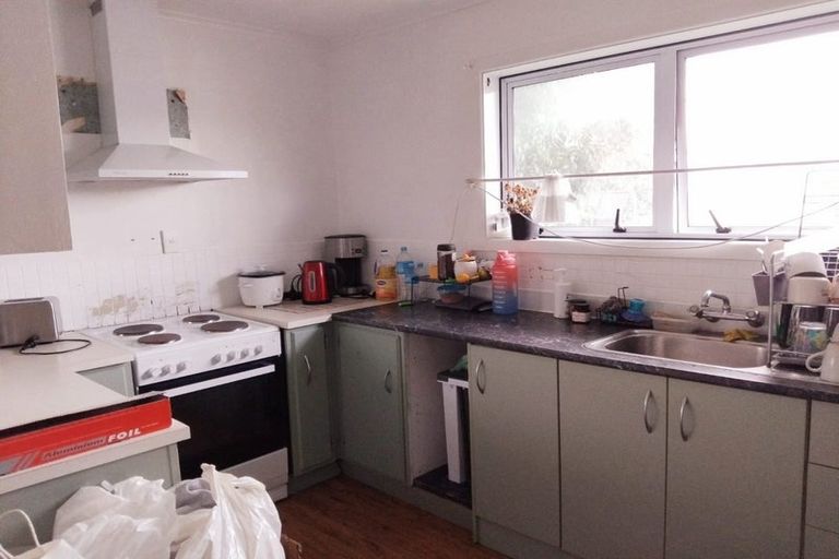 Photo of property in 16 Thompson Terrace, Manurewa, Auckland, 2102