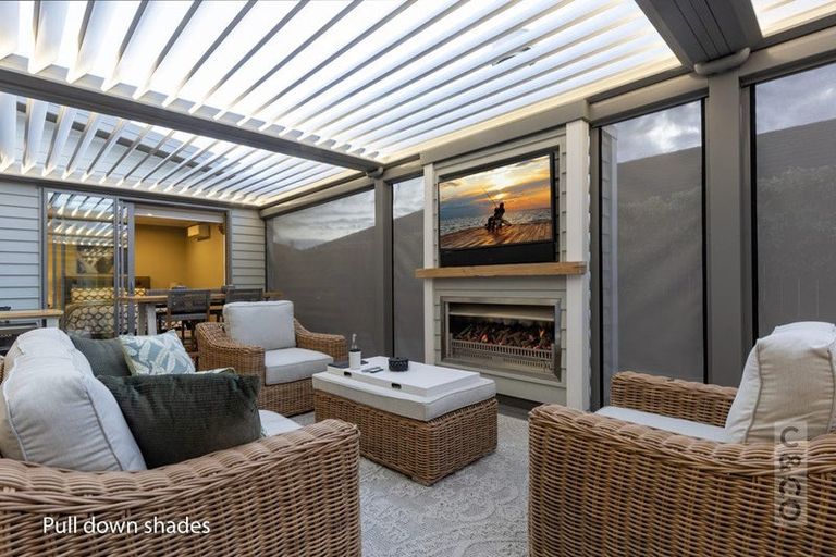 Photo of property in 11 Parlane Drive, Huapai, Kumeu, 0810