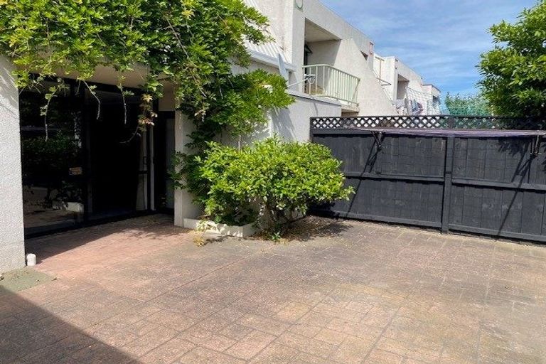 Photo of property in 1/5 Kipling Street, Addington, Christchurch, 8024