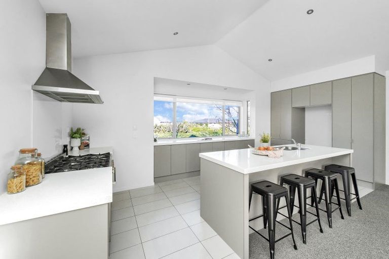 Photo of property in 26 Melville Crescent, Rolleston, 7614