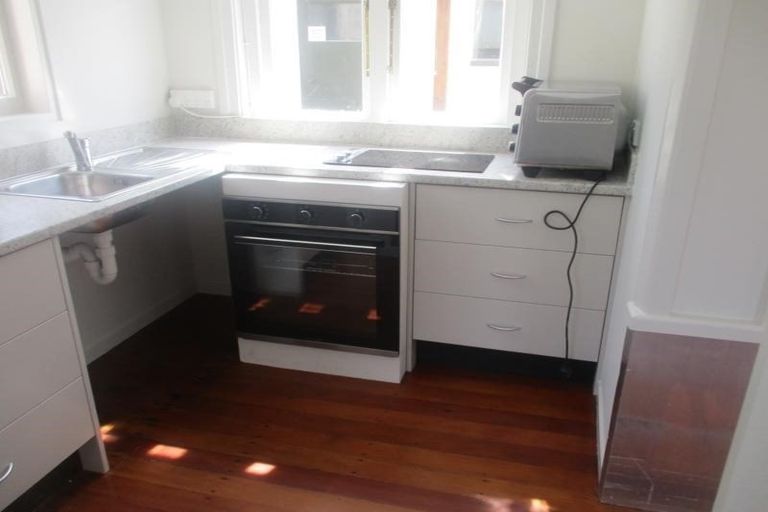 Photo of property in 15a Falla Street, Paraparaumu Beach, Paraparaumu, 5032