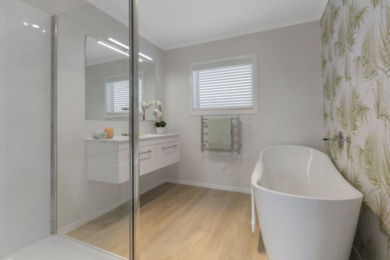 Photo of property in 18 Roka Street, Bell Block, New Plymouth, 4312