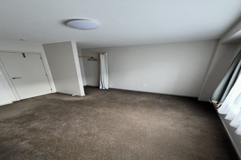 Photo of property in 3/464 Adelaide Road, Berhampore, Wellington, 6023