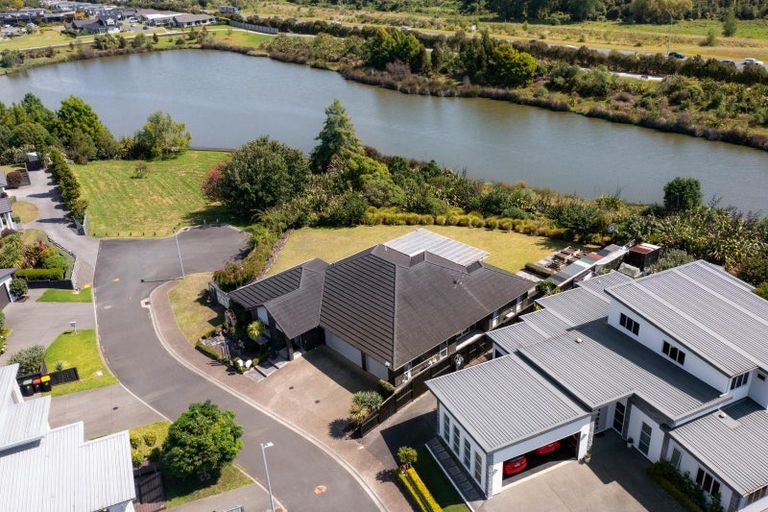 Photo of property in 42 Double Bay Road, Pyes Pa, Tauranga, 3112
