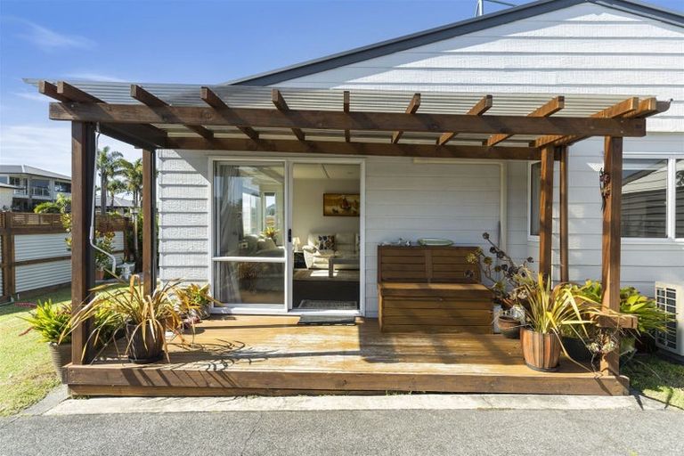 Photo of property in 126a Mayfair Avenue, Whangamata, 3620