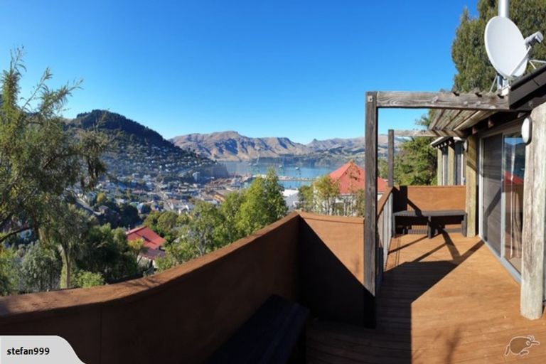 Photo of property in 35 Ticehurst Road, Lyttelton, 8082