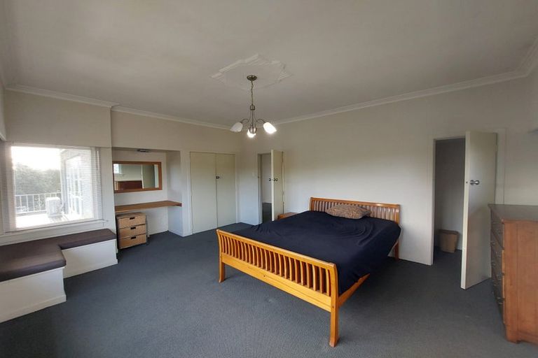 Photo of property in 5c Pendarves Street, New Plymouth, 4310