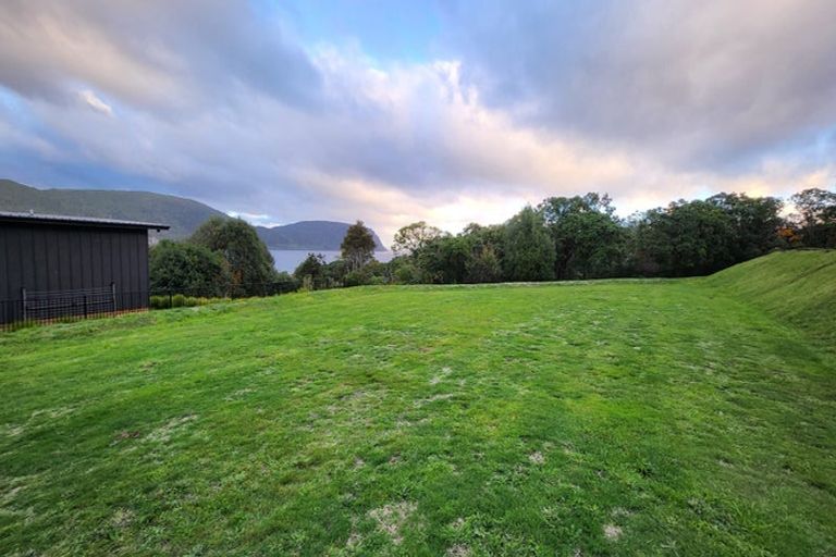 Photo of property in 12 Sherwood Way, Kinloch, 3377