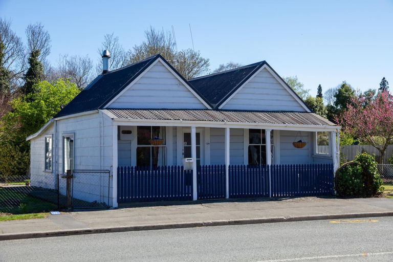 Photo of property in 138 Talbot Street, Geraldine, 7930