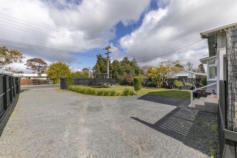 Photo of property in 397a West Coast Road, Glen Eden, Auckland, 0602