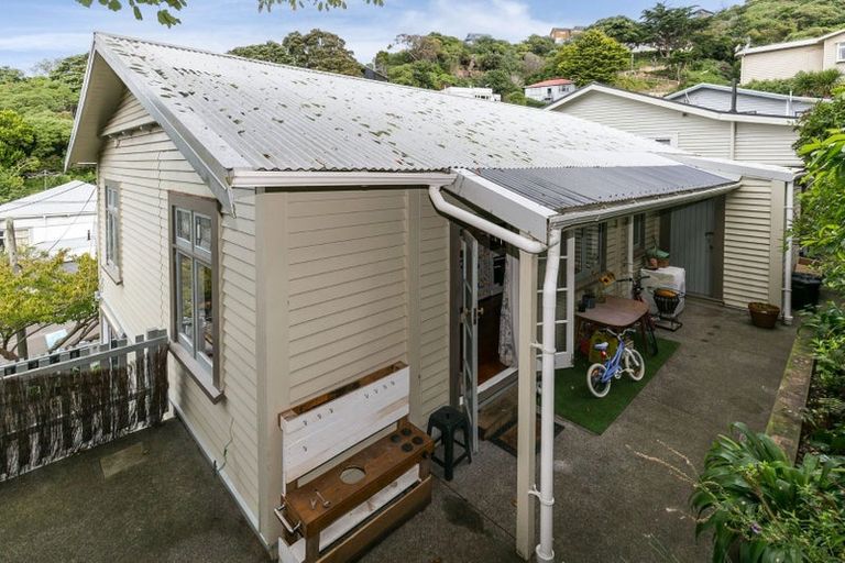 Photo of property in 38 Ribble Street, Island Bay, Wellington, 6023