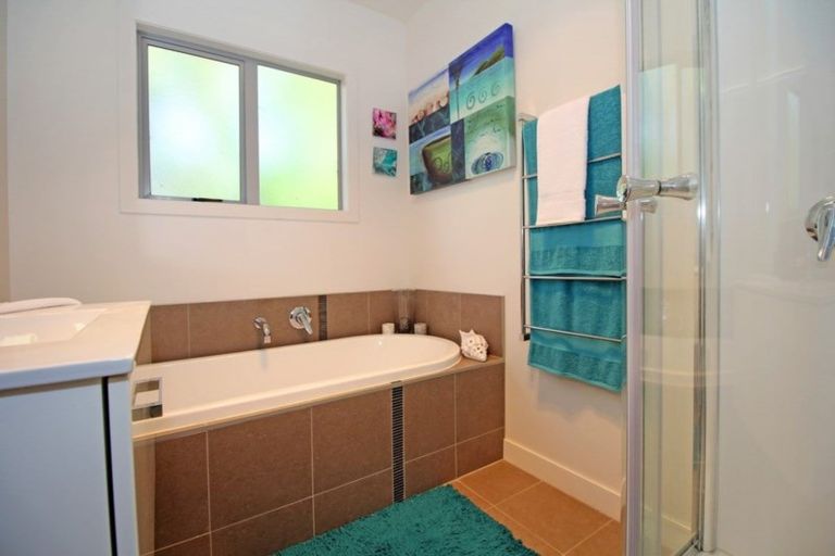 Photo of property in 23 Koheroa Road, Mercer, 2474