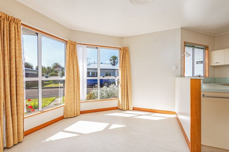 Photo of property in 1 Hughes Court, Pahiatua, 4910