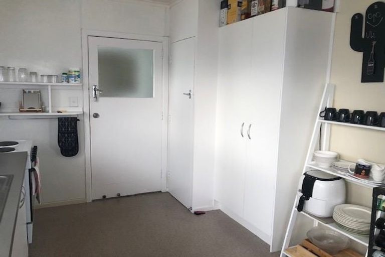 Photo of property in 152 Tamamutu Street, Taupo, 3330