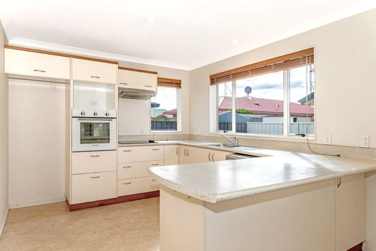 Photo of property in 36 Potae Avenue, Lytton West, Gisborne, 4010