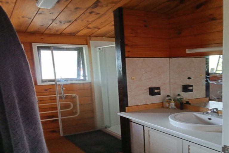 Photo of property in 72a Moon Ridge Road, Moonshine Valley, Porirua, 5381