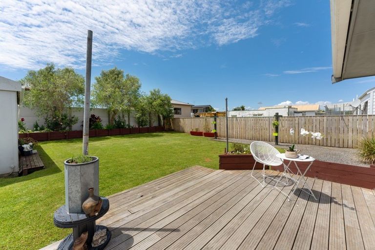 Photo of property in 99 Seabury Avenue, Foxton Beach, Foxton, 4815