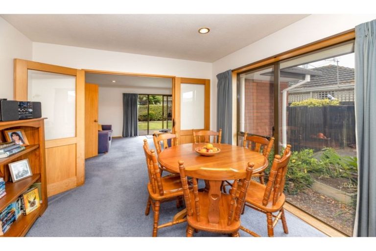 Photo of property in 23a Mappleton Avenue, Burnside, Christchurch, 8053
