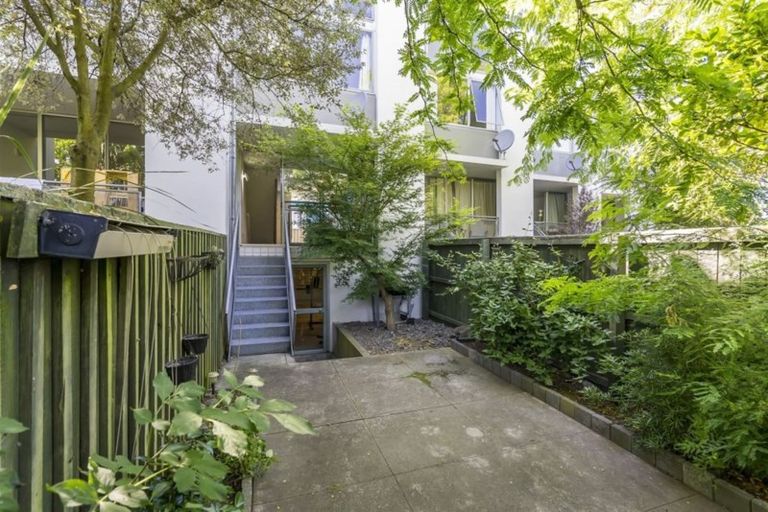 Photo of property in 5/86 Brockworth Place, Riccarton, Christchurch, 8011