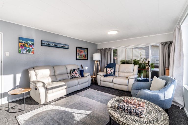 Photo of property in 80 Albert Street, Winton, 9720