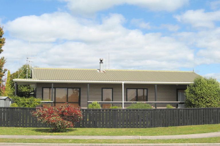 Photo of property in 216d Gravatt Road, Papamoa Beach, Papamoa, 3118