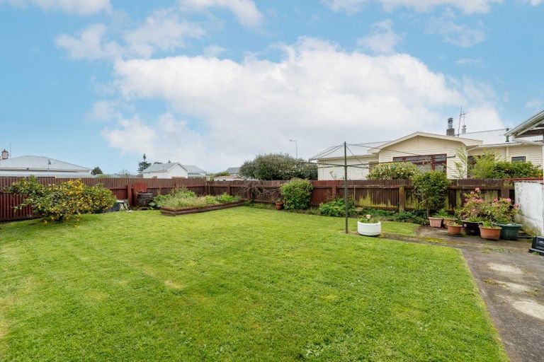 Photo of property in 2 Monckton Street, Feilding, 4702