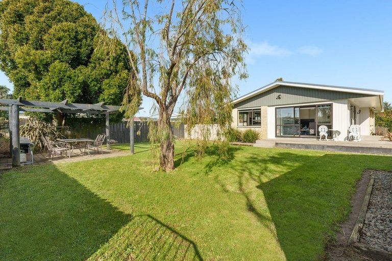 Photo of property in 160 Riverside Drive, Whakatane, 3120