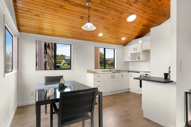 Photo of property in 8 Bellbird Avenue, Onerahi, Whangarei, 0110