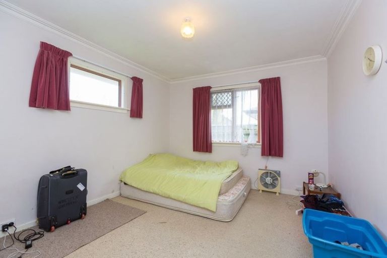 Photo of property in 3/241 Omata Road, Spotswood, New Plymouth, 4310